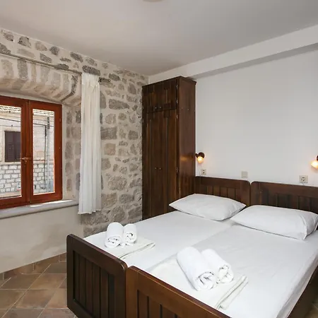 Villa Petrosa *