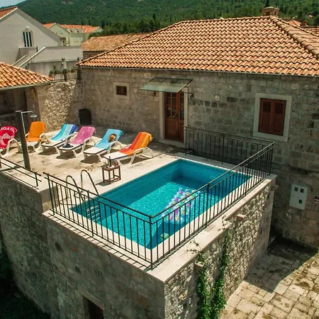 Villa Petrosa Gruda